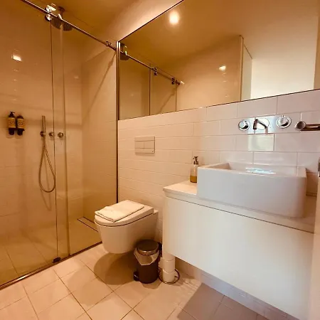 Bombarda H Apartment Porto